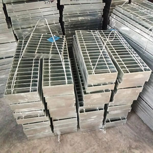 Système de drainage en <span class=keywords><strong>béton</strong></span> en résine robuste Grille de canal de drainage en acier inoxydable polymère en forme de U <span class=keywords><strong>pour</strong></span> <span class=keywords><strong>parking</strong></span> - Product Image 1