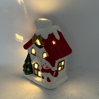 Maison de village de Noël en céramique 3D peinte à la main avec éclairage LED, arbre de Noël et décoration de bonhomme de neige, alimentée par piles