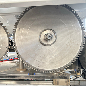Chất lượng cao ngang phong cách <span class=keywords><strong>CNC</strong></span> Bảng điện tử cưa gỗ máy sản xuất thiết bị tốt nhất - Product Image 6