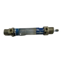 Pengontrol Logika Terprogram Industri FX5U-32MR/ES FX5U-32MT/ES FX5U-64MR/ES FX5U-64MT/ES Modul Kontrol Otomasi