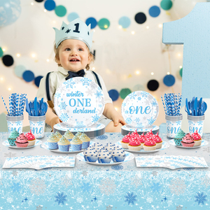 Serviettes et assiettes à dîner flocon de neige pour la décoration d'<span class=keywords><strong>anniversaire</strong></span> sur le thème du pays des merveilles d'hiver, pour le 1er <span class=keywords><strong>anniversaire</strong></span> des garçons, collection Hiver Bleu - Product Image 4