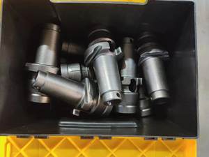 Penjualan Panas <span class=keywords><strong>Cat</strong></span> 506-0013 Holder Suku Cadang Mesin Konstruksi untuk Mesin Penggiling Jalan - Product Image 5