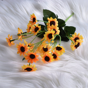 Ramo de Girasoles Artificiales de Seda Realistas, Decoración para Bodas, Hogar y Oficina, Arreglo Floral Personalizado al por Mayor - Product Image 3