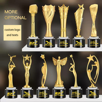 Trophée en métal gravé personnalisé en cristal Récompenses uniques Trophée étoile en métal avec les prix les plus vendus personnalisés