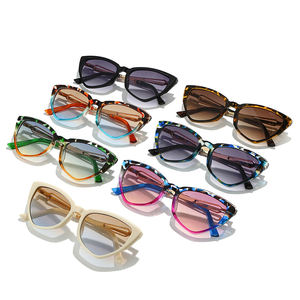 Nouvelle arrivée Vintage petites lunettes de soleil carrées PC + cadre en métal mode hommes lunettes de soleil de créateur femmes lunettes de soleil classiques XY3260 - Product Image 5