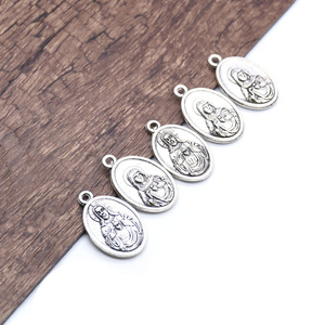 Pendentif statue du Sacré-Cœur en alliage de zinc, argent antique, 2,6 cm, pour la fabrication de colliers - Product Image 4