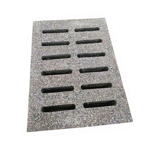 Rejilla de Agua HangKangCM: Suministro Directo de Fábrica para Ingeniería Municipal, Drenaje de Alcantarillado, Tapa de Pozo de Drenaje, Granito Gris Barry - Product Image 1