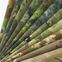 Échantillon Gratuit Tissu Camouflage TC TR CVC Ripstop 80-400gsm Imperméable Ignifuge Revêtement IRR Tissu Camo pour Uniforme
