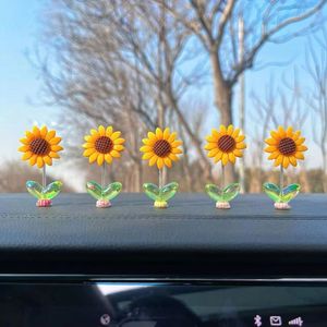 Ornement de voiture Yuzon en forme de tournesol, décoration en résine pour console centrale - Product Image 2