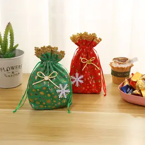 定制标志珠宝包装袋绿色和红色圣诞天鹅绒糖果袋低最小起订量圣诞天鹅绒玩具圣诞包