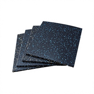 Dalles de sol en caoutchouc portables pour salle de sport, ajustement flexible de la disposition pour compétitions et événements sportifs temporaires - Product Image 1