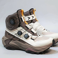 Bottes de montagne unisexes à triple bouton rotatif, semelle extérieure à crampons profonds amortissante, chaussures d'escalade robustes pour l'extérieur, tige en Ripstop, EVA