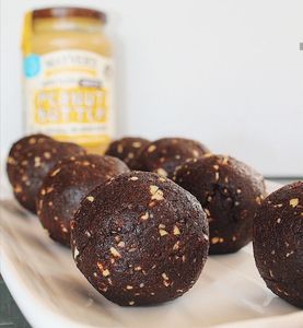 Máquina automática de incrustación de bolas de Ron 2024/rodillo de bolas de tamarindo, máquina de bolas de energía pequeña, máquina para hacer dulces de tamarindo - Product Image 5