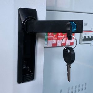 Offre Spéciale : Boîtier de Distribution d'Énergie CF MDrail-E – Caractéristiques de Configuration Uniques pour Équipements Couramment Utilisés - Product Image 3