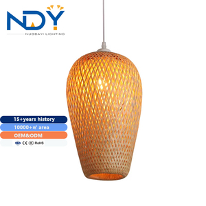 Hot bán handmade <span class=keywords><strong>wicker</strong></span> treo Đèn Mây ánh sáng mặt dây chuyền tre dệt đèn - Product Image 1