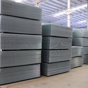 Malla de Alambre Soldada Galvanizada de Alta Calidad <span class=keywords><strong>para</strong></span> Jardín, Panel de Malla Metálica <span class=keywords><strong>para</strong></span> <span class=keywords><strong>Jaula</strong></span> de <span class=keywords><strong>Perros</strong></span>, Malla de Alambre Simple de Alta Resistencia - Product Image 3