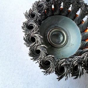 Hot Sale Orange Stainless Steel Twisted Knotted Grinder <b>Wire</b> Cup <b>Brush</b> for Polishing - Product Image 5