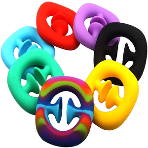 Jouet anti-stress à ventouse, balle sensorielle unisexe à partir de 14 ans, avec logo personnalisable, jouet extensible en caoutchouc et plastique - Product Image 5