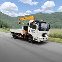 Le fabricant d'origine fournit directement une grue montée sur camion de 3,2 à 5 tonnes avec une structure télescopique à bras droit