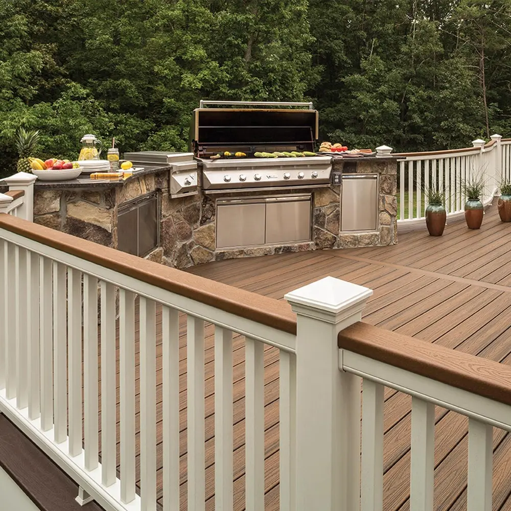 Nhà Máy Giá phong cách Châu Âu nhựa composite WPC decking ngoài trời sang trọng Vinyl tấm ván và gỗ-nhựa Composite boong