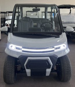 Voiture de golf électrique 4 roues 5 places blanche moderne tout-terrain, véhicule utilitaire durable, batterie lithium 24V 400W, double moteur - Product Image 2