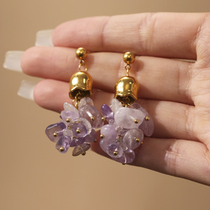 Boucles d'oreilles rétro françaises en acier inoxydable plaqué or 18 carats, motif muguet, avec pierre de cristal naturelle et pampille florale, bijoux pour femme - Product Image 3