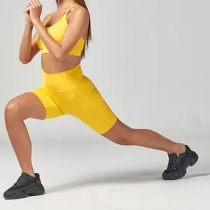 Grosir Set Yoga Bra Olahraga Celana Pendek Lari Celana Pendek Biker Berpinggang Tinggi Label Pribadi Pakaian Aktif Gym Wanita