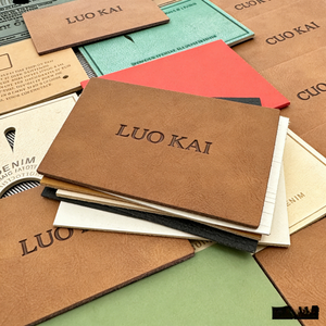 Etiquetas de Cuero Ecológicas con Logotipo de Marca Personalizado en Relieve, Etiquetas de Cuero en Rollo para Ropa, Etiquetas para Jeans, Ropa y Sombreros - Product Image 3
