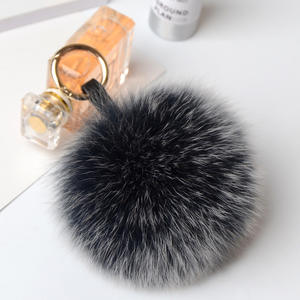 XJ Soft 10cm/12cm Real <span class=keywords><strong>Fox</strong></span> Fur Ball Llavero Big Fur Pom para uso en prendas de vestir - Product Image 4