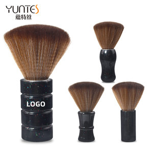 Cepillo de peluquería con cerdas suaves y logotipo personalizado, cepillo de plástico para limpiar el cuello, para cortes de pelo en salones de belleza - Product Image 1