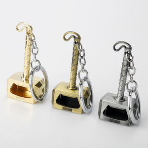 Película Thor Hammer Storm Tomahawk abrebotellas llavero Metal llavero para hombres llaveros promocionales para Hotel restaurante - Product Image 3