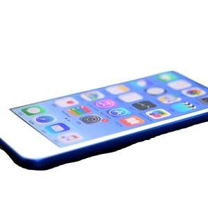Touch6 d'<span class=keywords><strong>occasion</strong></span> avec nouvelle batterie de remplacement, coque arrière réparée 99% nouvelle apparence, lecteur <span class=keywords><strong>MP3</strong></span> en gros à mémoire complète. - Product Image 5