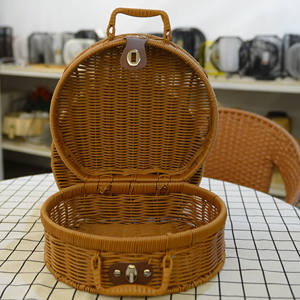 Panier de rangement alimentaire en rotin naturel tressé à la main, durable, écologique, multifonctionnel, en forme de cœur, pour pique-nique et usage domestique - Product Image 3