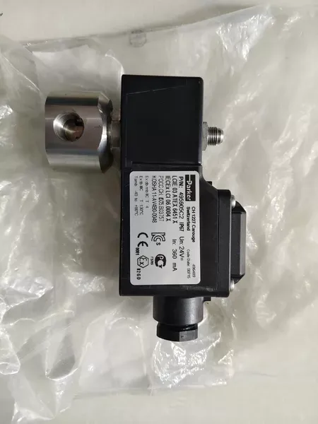 Parker Solenoid Valve Model 495905C2