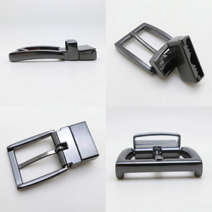 <span class=keywords><strong>Boucle</strong></span> de <span class=keywords><strong>ceinture</strong></span> réversible en alliage de zinc gravée au laser, finition bronze, 30 mm, rotation à 180°, fixation <span class=keywords><strong>sans</strong></span> outil, pour <span class=keywords><strong>ceinture</strong></span> en cuir homme - Product Image 4
