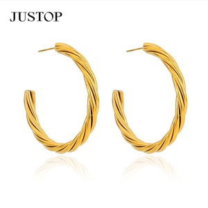 Aros de moda OEM/OEM, impermeables, de acero inoxidable, chapados en oro, hipoalergénicos, proveedor de joyería de moda, aretes dorados - Product Image 4