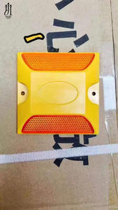 Reflector Solar Cuadrado de Aluminio con LED Intermitente para Carreteras, Jardín, Advertencia, Iluminación de Caminos - Product Image 4