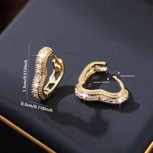 ต่างหูห่วงประดับเพชรคิวบิกเซอร์โคเนียสีขาวสำหรับงานแต่งงาน สำหรับผู้หญิง สีทอง สีเงิน - Product Image 3