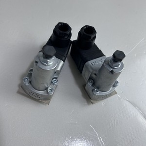 HAWE DG33 Hydraulic <b>Tools</b> High-Performance Switch - Product Image 2