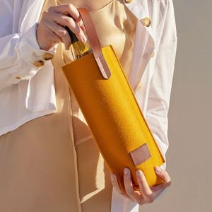 Pochette de rangement pour bouteille de vin en feutre RTS, sac cadeau durable et unique pour champagne, bière, vin, emballage pour fête de bienvenue - Product Image 1
