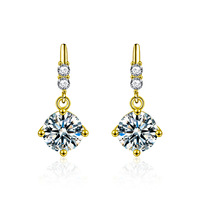 S925 argent Sterling plaqué or quatre griffes 1ct Moissanite boucles d'oreilles pour bijoux de fête de mariage avec certificat
