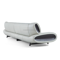 Der italienische minimalist ische Luxus stil eignet sich für Villen, Herrenhäuser, große flache Böden und gerade Sofas aus dickem Leder