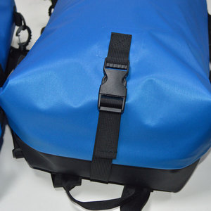 <span class=keywords><strong>Sacca</strong></span> Impermeabile in PVC da 25L e Zaino Galleggiante per Escursionismo e Kayak, Stile Unisex alla Moda - Product Image 4