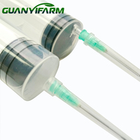 Seringue vétérinaire jetable en plastique avec aiguille 1ml 2ml 5ml 10ml 20ml 50ml 60ml Injecteur pour animaux d'élevage