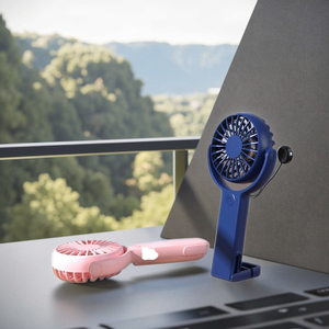 Ventilador de Mano Giratorio con Gancho para Escritorio, Modelo 2025, Cinco Velocidades, Portátil, Recargable por USB, Mini Ventilador para Alimentos de Bebé, Venta al Por Mayor - Product Image 1
