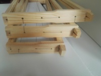 Cadres de ruche en bois de pin assemblés en gros, pleine profondeur, pour ruches Langstroth moyennes, avec grille métallique