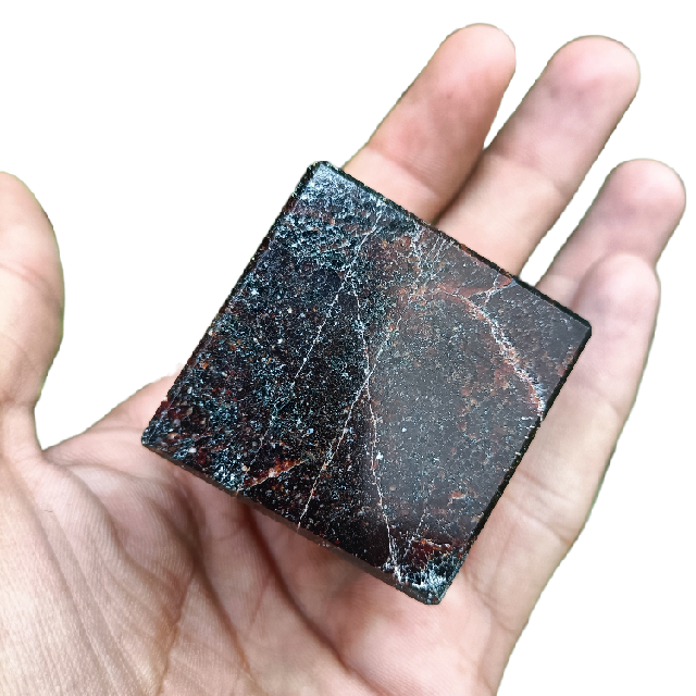 สีน้ำตาล