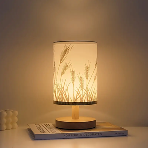Lámpara de Mesa LED con Base de Madera, Luz Blanca Cálida 2700K, Diseño Minimalista, Control Táctil, Funciona con Batería, Tamaño Pequeño, Luz para Dormitorio, CRI 90 - Product Image 1