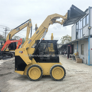 Utilisé pour la mini-chargeuse sur pneus 246D3, moteur 40HP 37kW, capacité de la benne de 1,1 m³ - Product Image 4