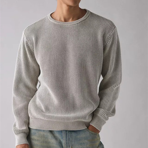 Suéter de cuello redondo de punto <span class=keywords><strong>Katin</strong></span> Swell para hombre con textura acanalada y ajuste relajado perfecto para uso diario informal - Product Image 1